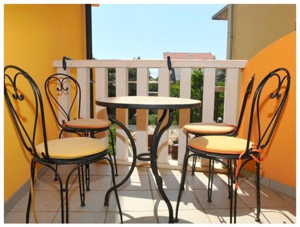 Centart Apartments Novalja Luaran gambar